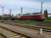 232.240-2 mit dem Nahgüterzug nach Bernburg