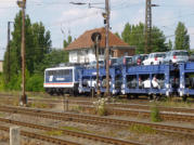110.043-6 mit Autozug nach Magdeburg